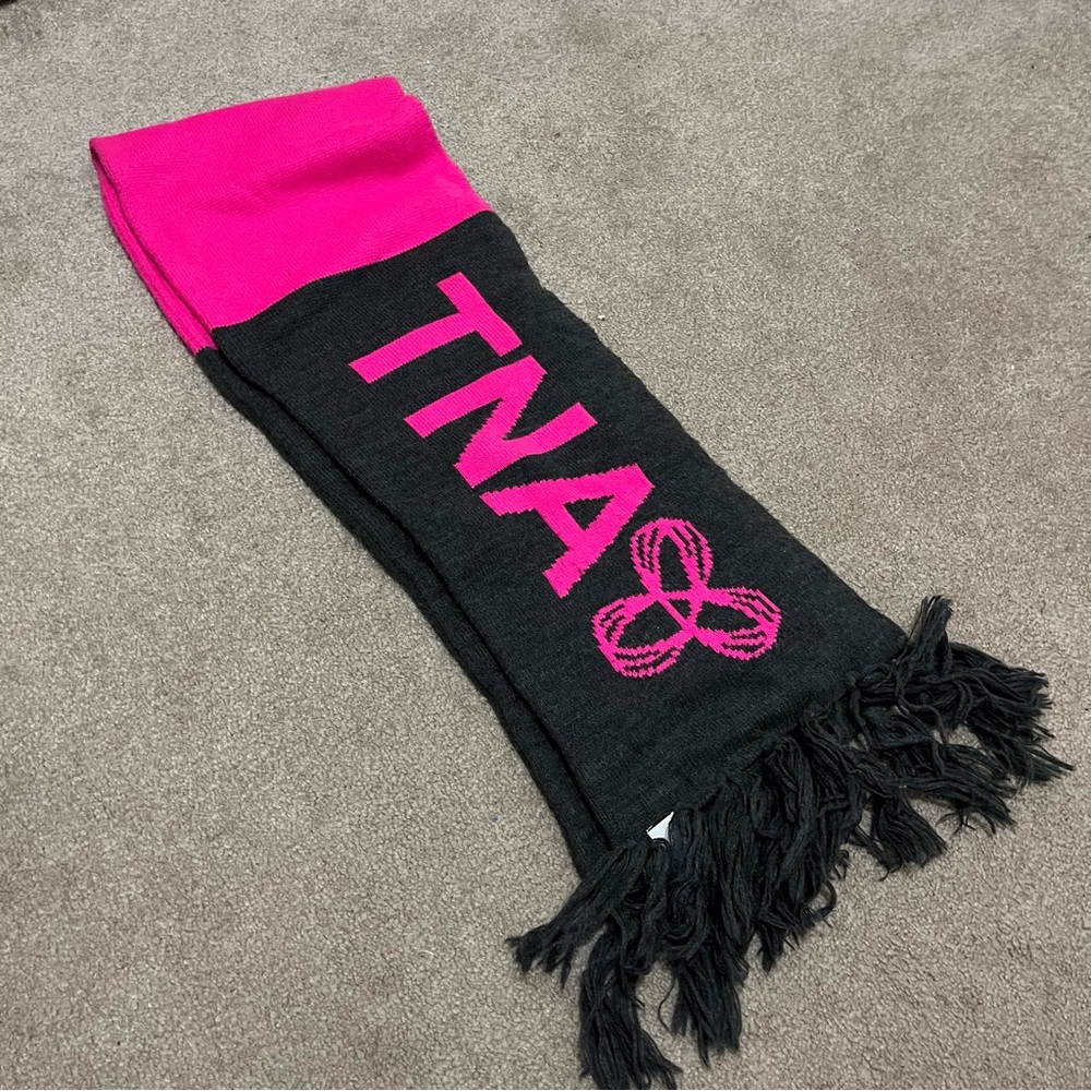 TNA Chunky Pink and Grey Knit Scarf with Fringe